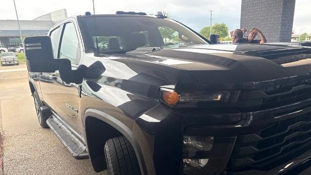 2024 Chevrolet Silverado 2500HD Custom