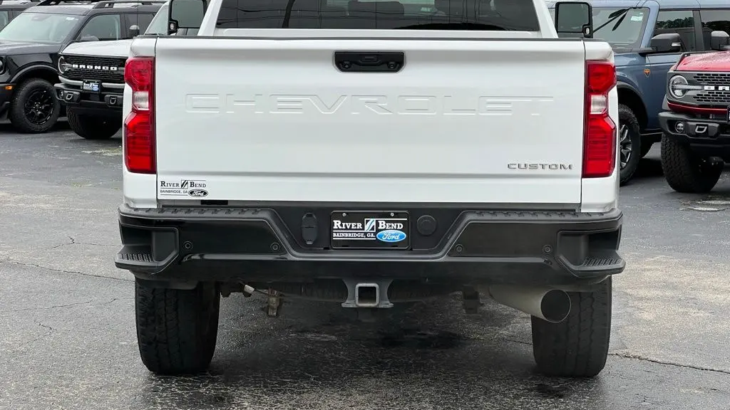 2024 Chevrolet Silverado 2500HD Custom