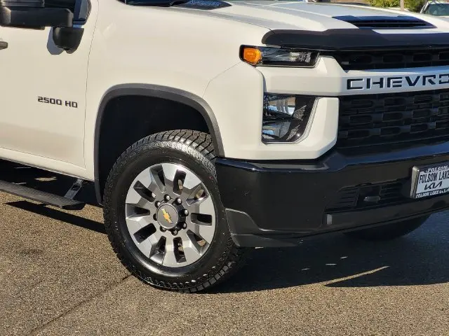 2022 Chevrolet Silverado Hd - $50,374