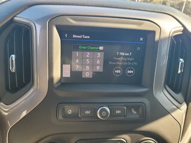 2022 Chevrolet Silverado Hd - $50,374