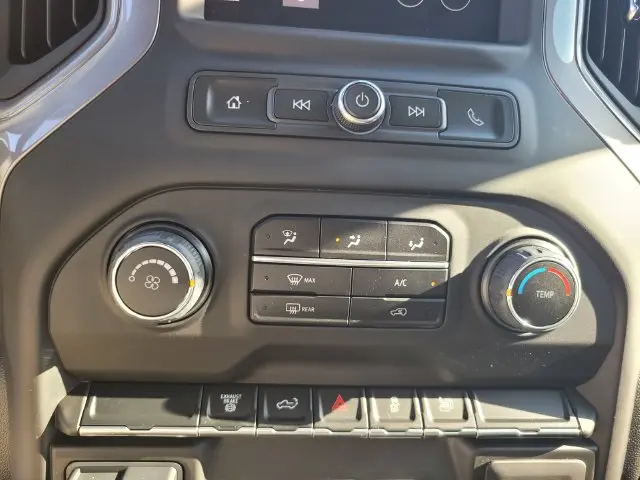 2022 Chevrolet Silverado Hd - $50,374