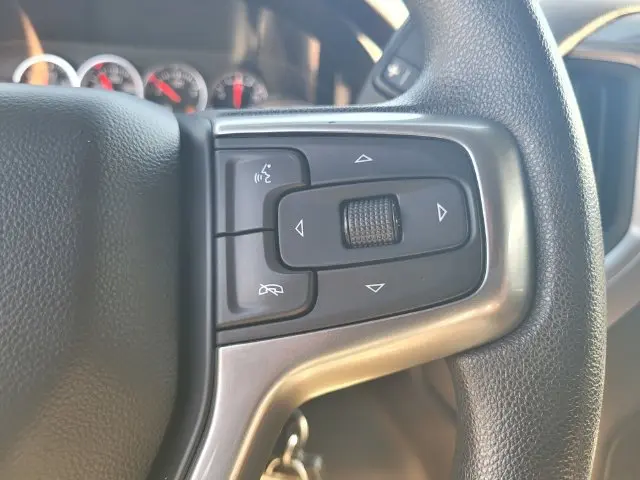 2022 Chevrolet Silverado Hd - $50,374