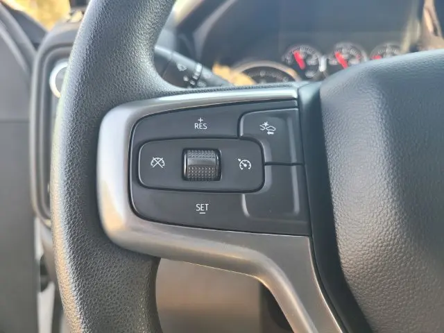 2022 Chevrolet Silverado Hd - $50,374