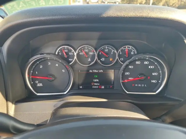 2022 Chevrolet Silverado Hd - $50,374