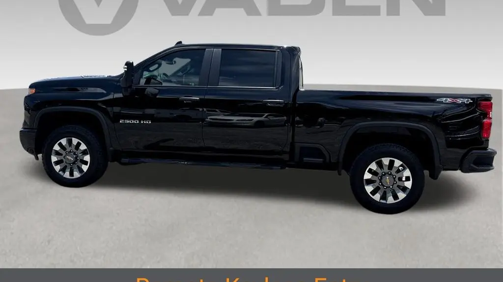 2024 Chevrolet Silverado 2500HD Custom