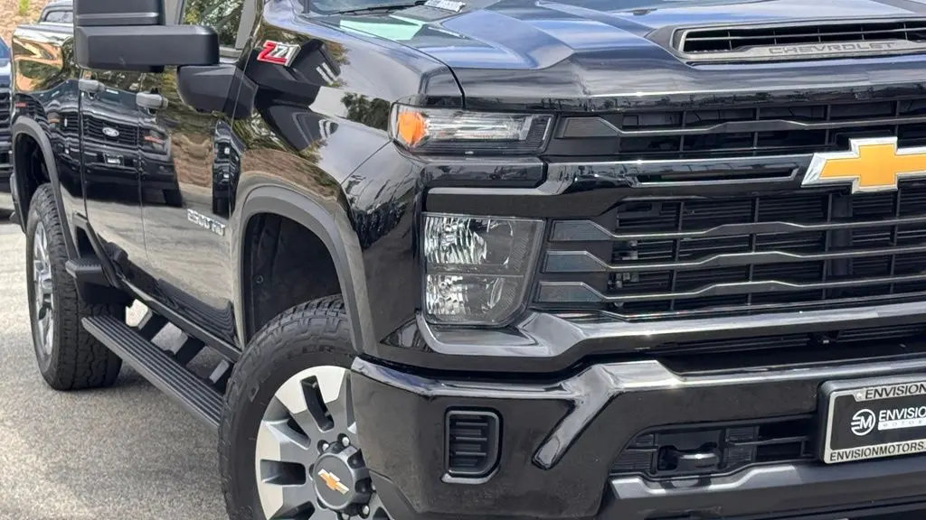 2024 Chevrolet Silverado 2500HD Custom