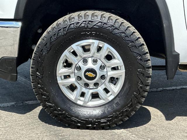 2024 Chevrolet Silverado Hd - $51,620