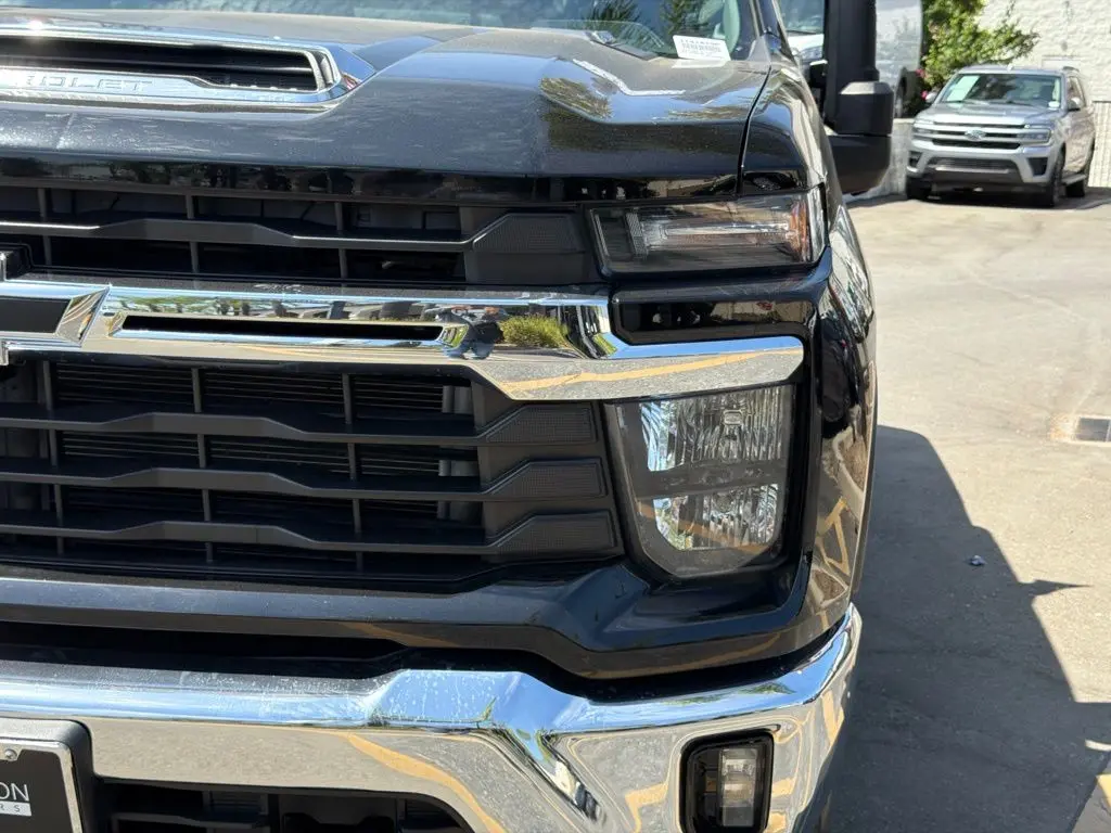 2024 Chevrolet Silverado Hd - $53,588