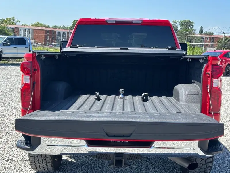 2024 Chevrolet Silverado Hd - $48,995