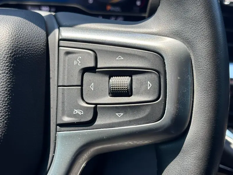 2024 Chevrolet Silverado Hd - $48,995