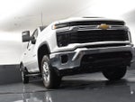 2024 Silverado 2500HD Thumbnail 19