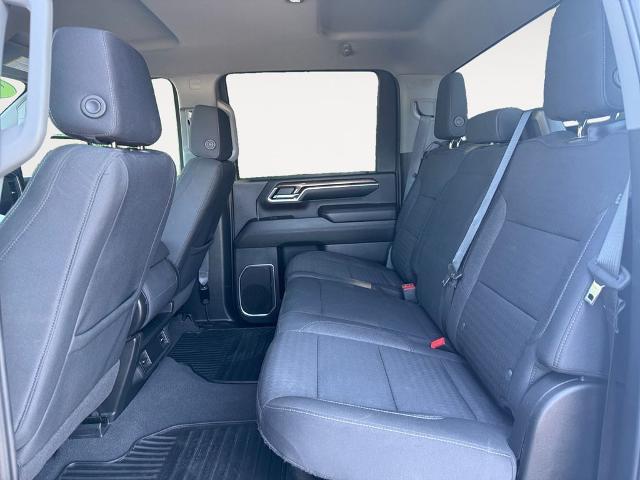 2024 Chevrolet Silverado Hd - $44,744