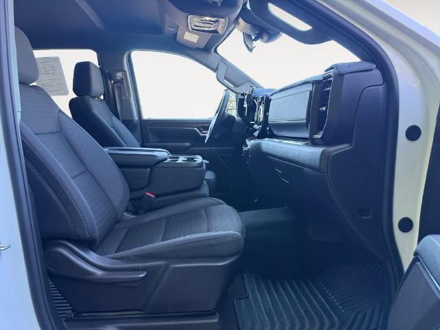 2024 Chevrolet Silverado Hd - $44,744