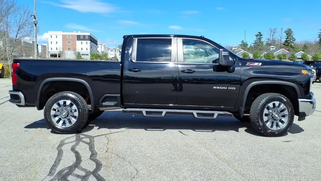 2024 Chevrolet Silverado 2500HD LT