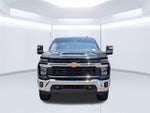 2024 Silverado 2500HD Thumbnail 11