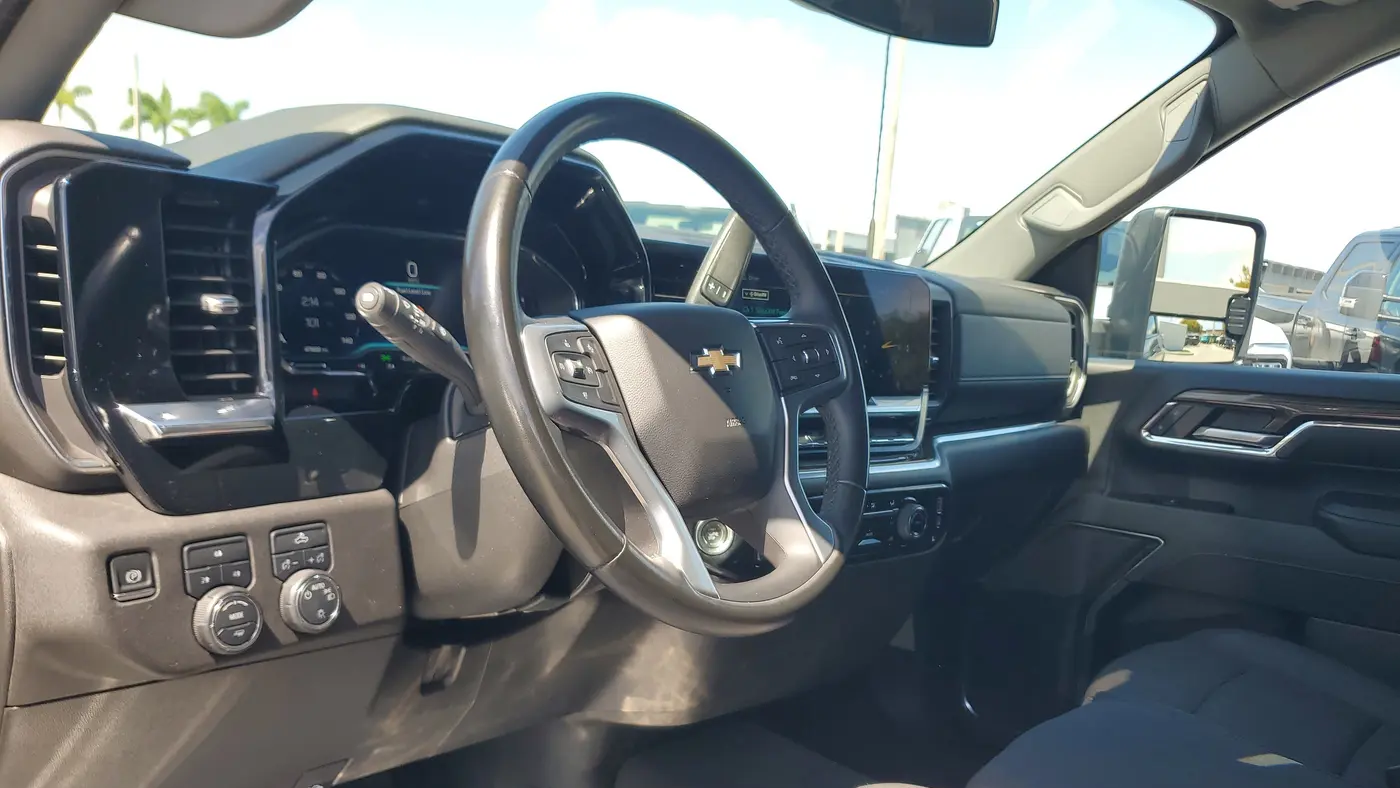 2024 Chevrolet Silverado 2500HD LT