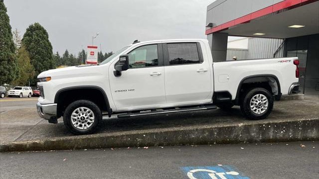 2024 Chevrolet Silverado 2500HD LT