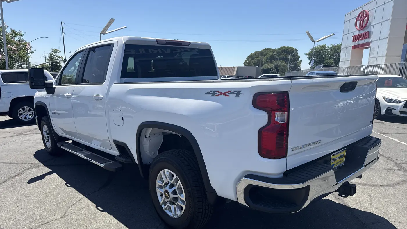 2024 Chevrolet Silverado 2500HD LT