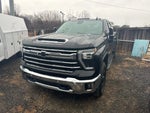 2024 Silverado 2500HD Thumbnail 1
