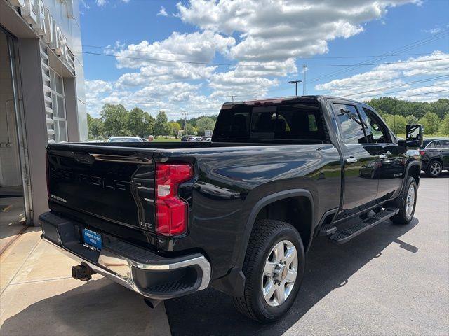 2022 Chevrolet Silverado Hd - $38,979
