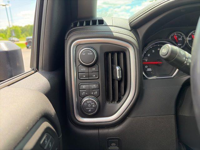 2022 Chevrolet Silverado Hd - $38,979