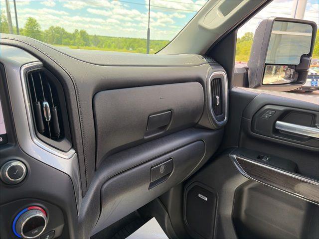 2022 Chevrolet Silverado Hd - $38,979
