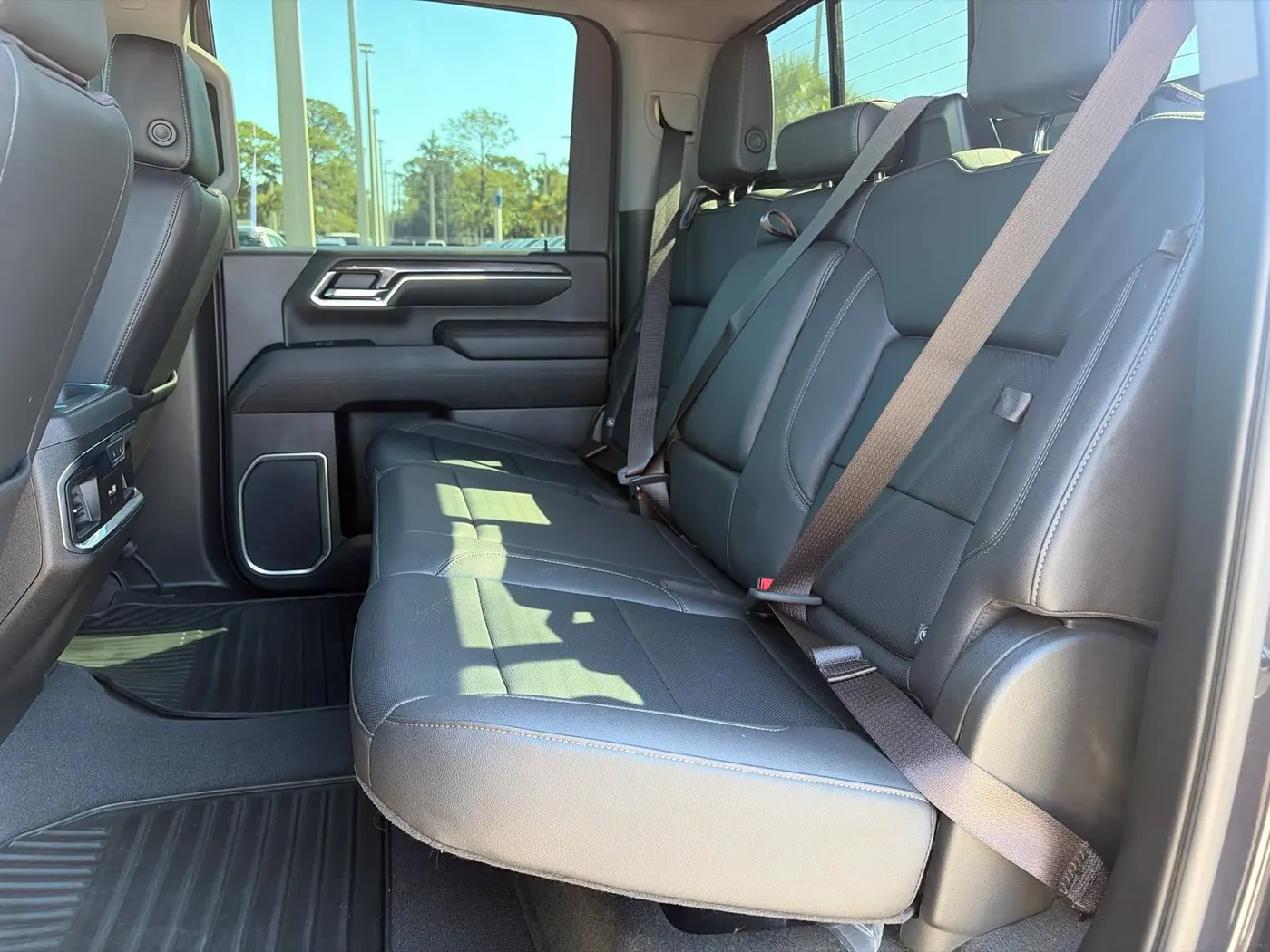 2024 Chevrolet Silverado Hd - $63,500
