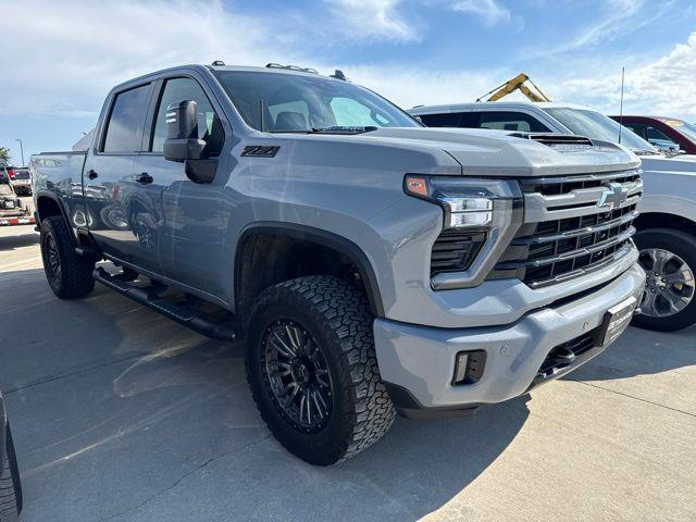 2024 Chevrolet Silverado Hd