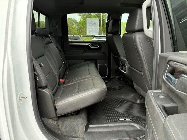 2024 Chevrolet Silverado Hd - $61,500