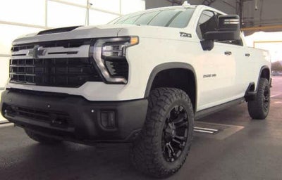 2024 Chevrolet Silverado 2500HD 4X4 LTZ 4DR Crew Cab SB