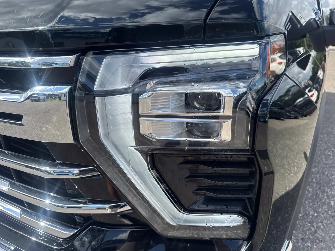 2024 Chevrolet Silverado Hd - $54,000