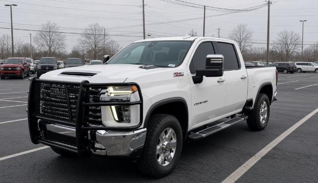 2022 Chevrolet Silverado Hd - $44,000