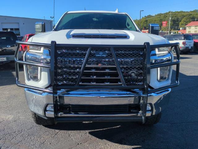 2022 Chevrolet Silverado Hd - $44,000