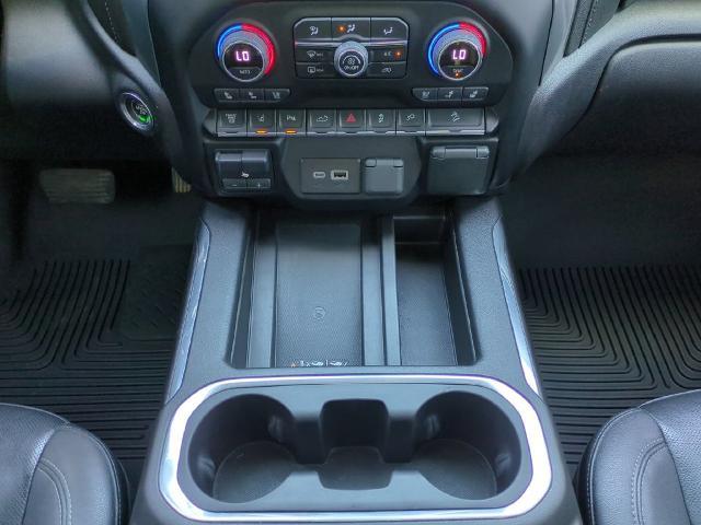 2022 Chevrolet Silverado Hd - $44,000