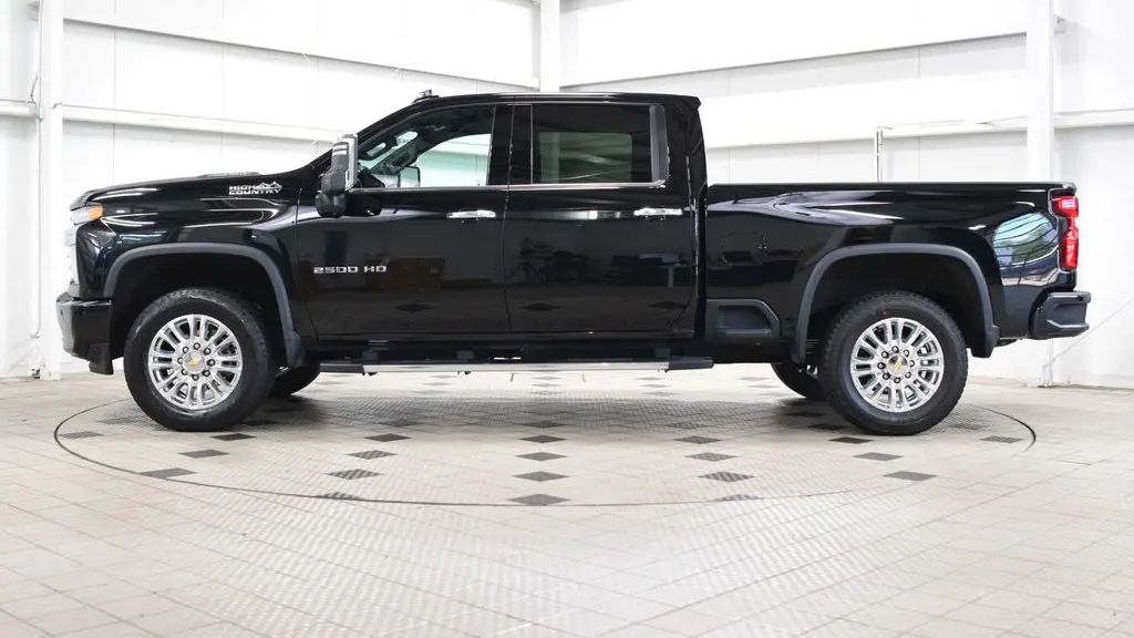 2022 Chevrolet Silverado 2500HD High Country