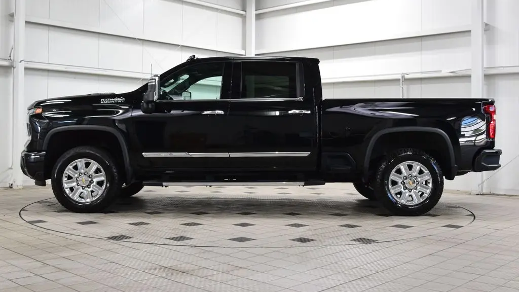 2024 Chevrolet Silverado 2500HD High Country