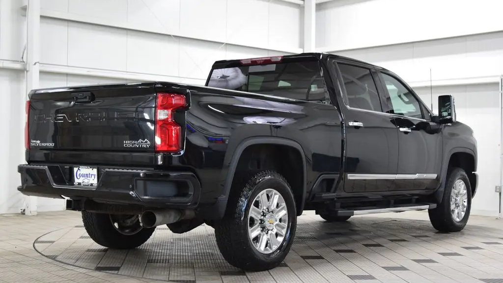 2024 Chevrolet Silverado 2500HD High Country