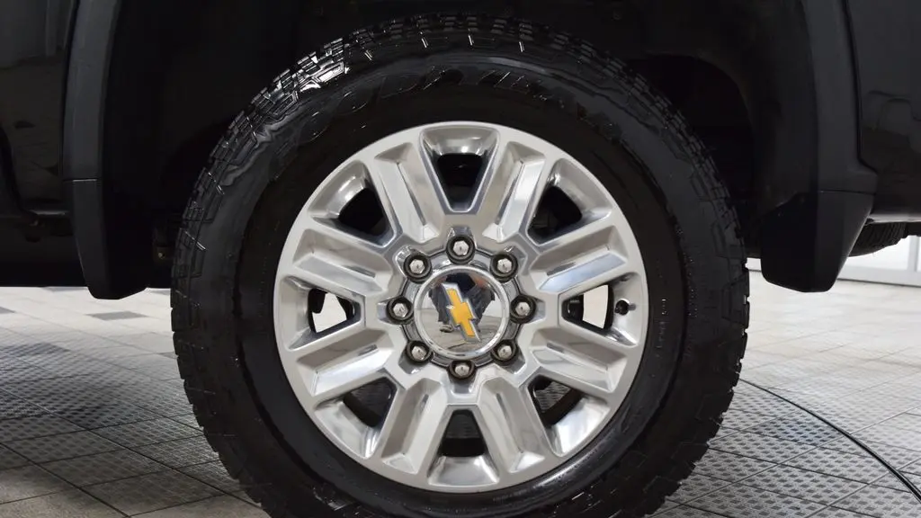 2024 Chevrolet Silverado 2500HD High Country