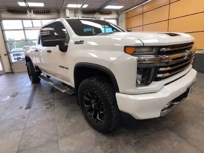 2022 Chevrolet Silverado 2500HD 4X4 High Country 4DR Crew Cab SB