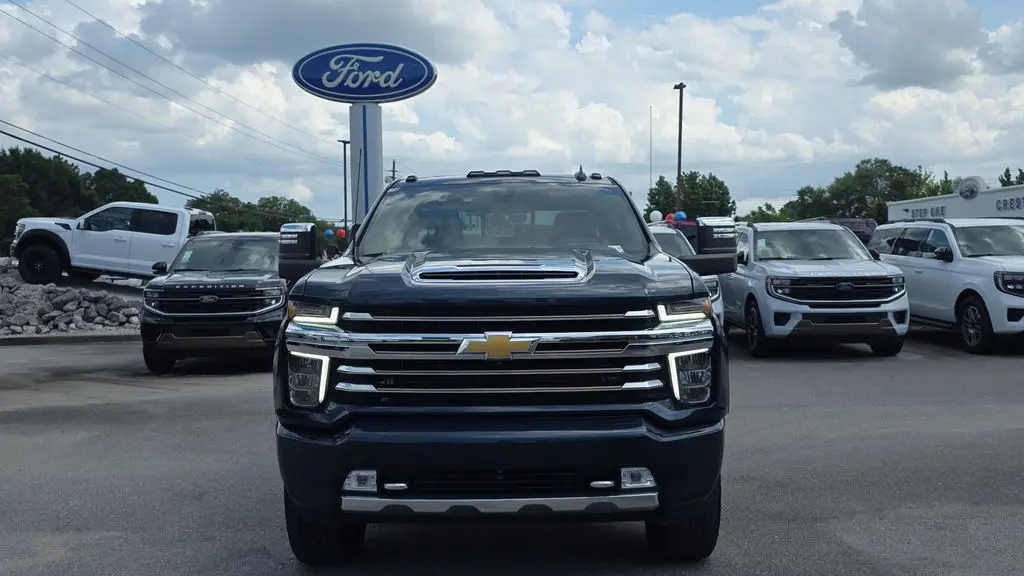 2023 Chevrolet Silverado 2500HD High Country