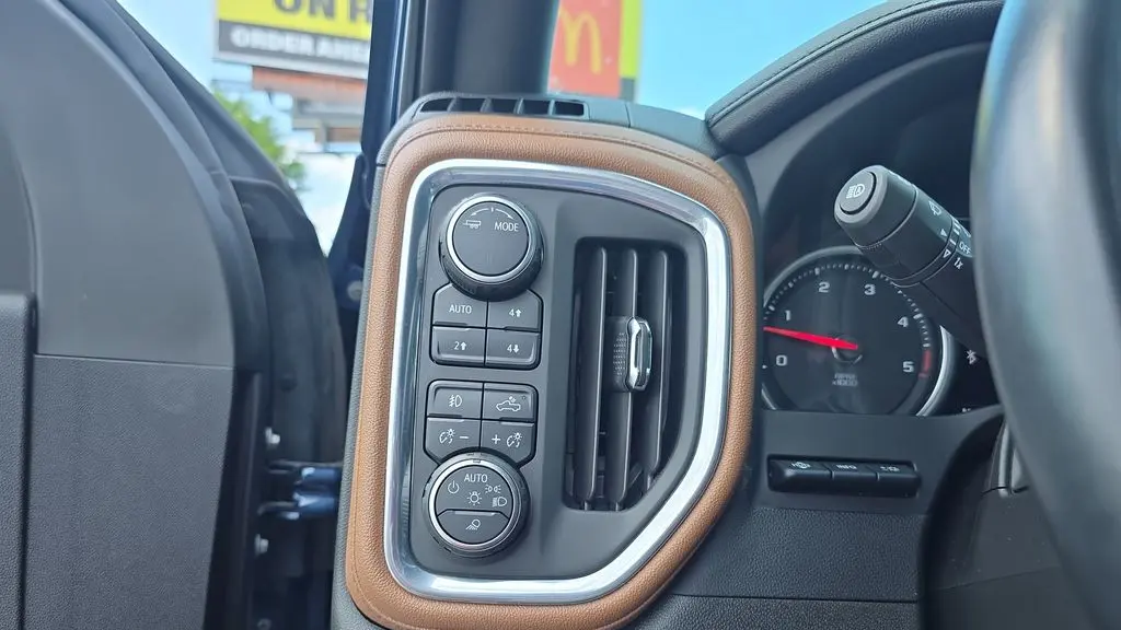 2023 Chevrolet Silverado 2500HD High Country