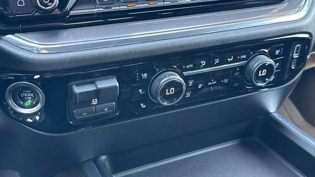 2024 Chevrolet Silverado 2500HD High Country