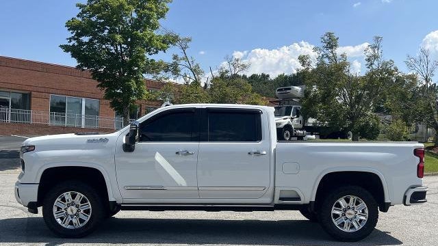 2024 Chevrolet Silverado 2500HD High Country