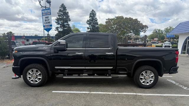 2024 Chevrolet Silverado 2500HD High Country