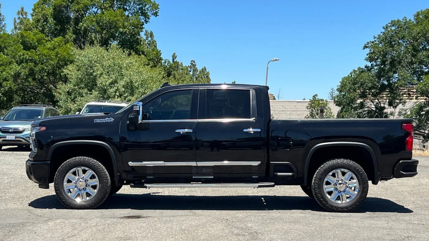 2024 Chevrolet Silverado 2500HD High Country