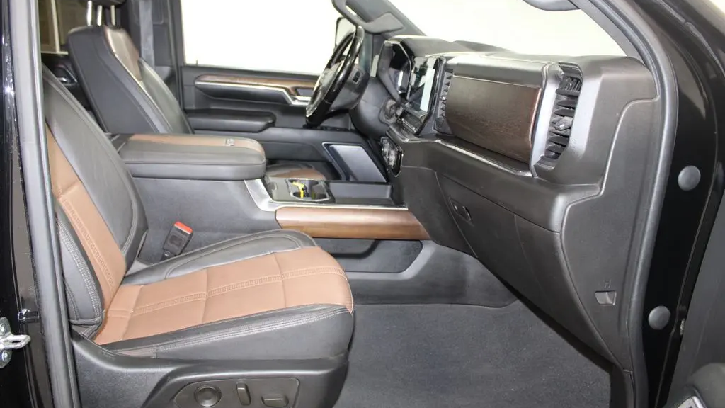 2024 Chevrolet Silverado 2500HD High Country