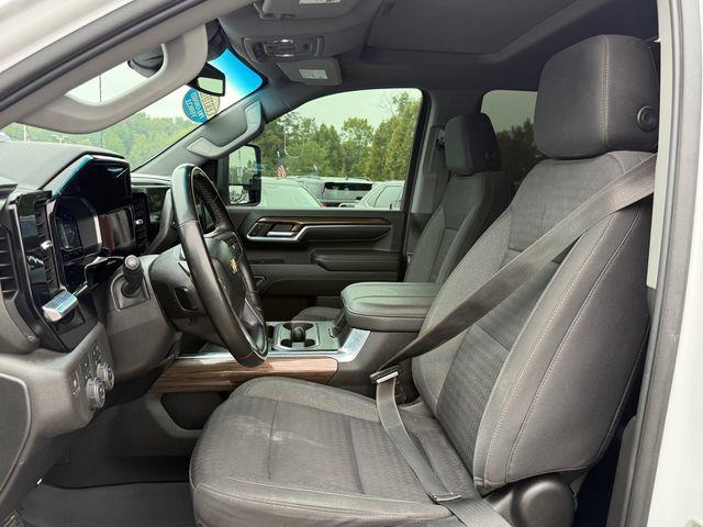 2024 Chevrolet Silverado Hd - $48,000