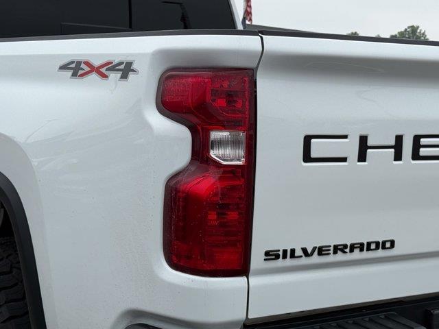 2024 Chevrolet Silverado Hd - $48,000