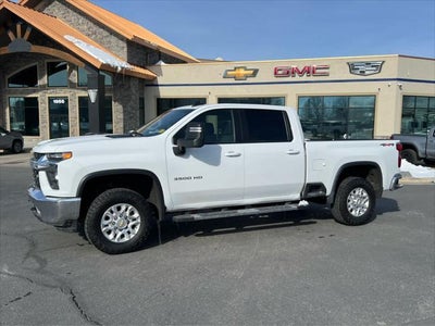 2022 Chevrolet Silverado 3500HD 4X4 LT 4DR Crew Cab SB SRW