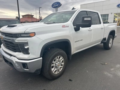 2024 Chevrolet Silverado 3500HD 4X4 LT 4DR Crew Cab SB SRW